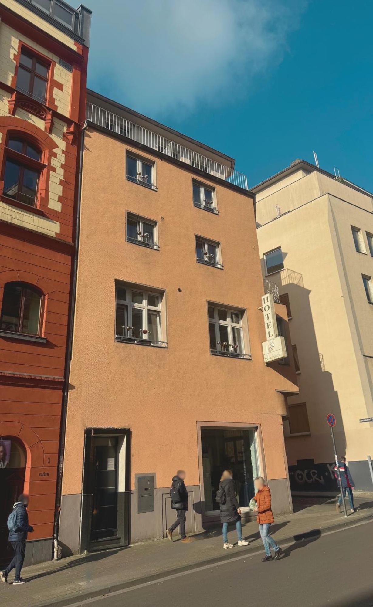 Hostel Heinzelmaennchen Koln Bagian luar foto
